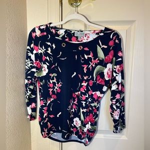 JM collection petite 3/4 sleeve floral blouse